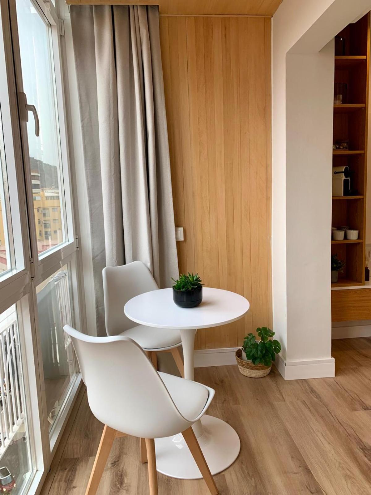 Estudio En Playa La Malagueta Màlaga Exteriér fotografie